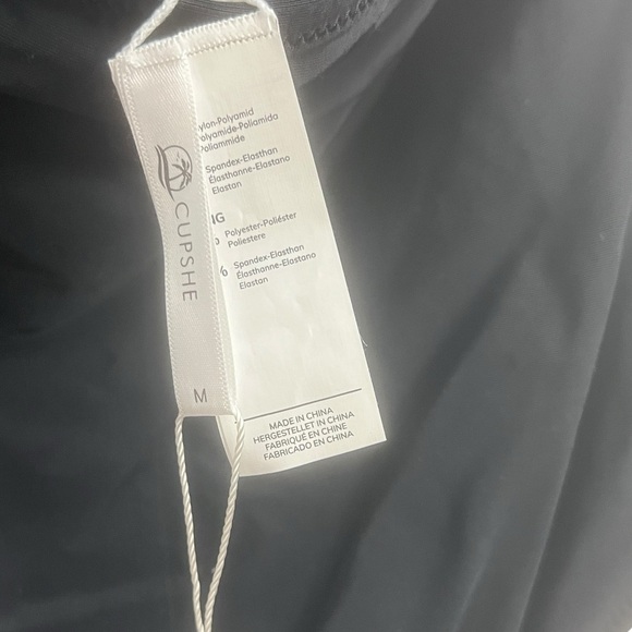 Cupshe M Black One Piece Plunge front - Picture 5 of 7